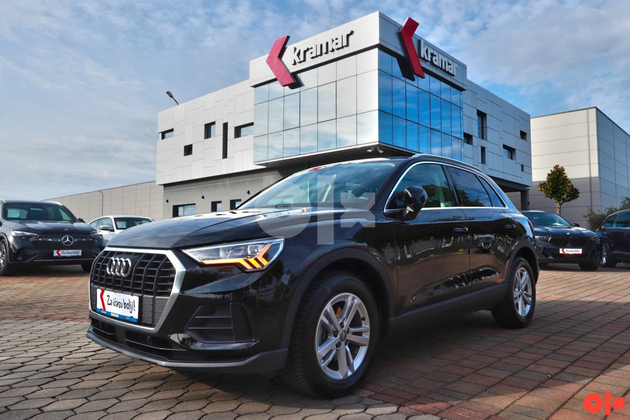 Audi Q3 2.0 TDI S-Tronic Business Line VIRTUAL LED Novi model