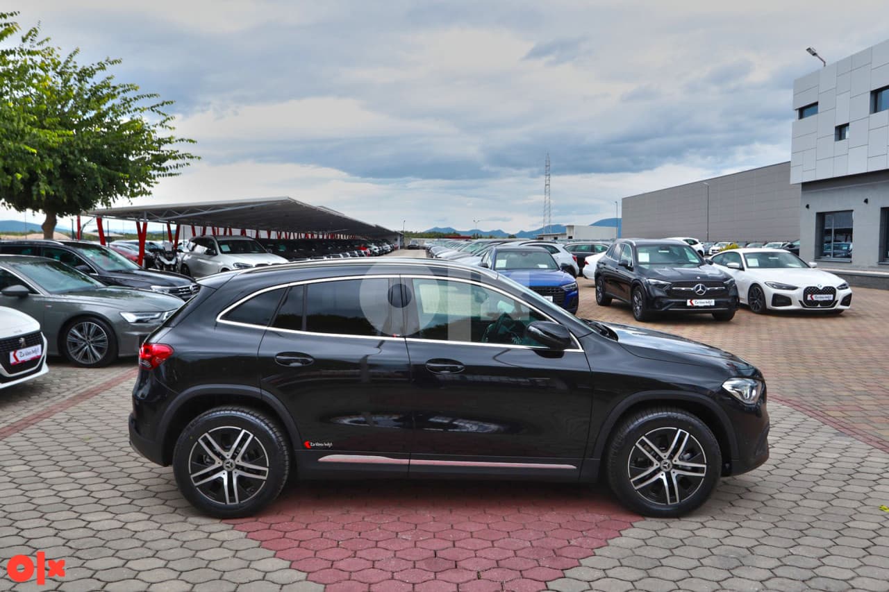 Mercedes GLA 200 D DCT 8G-Tronic URBAN PROGRESSIVE Novi model - Thumbnail 2