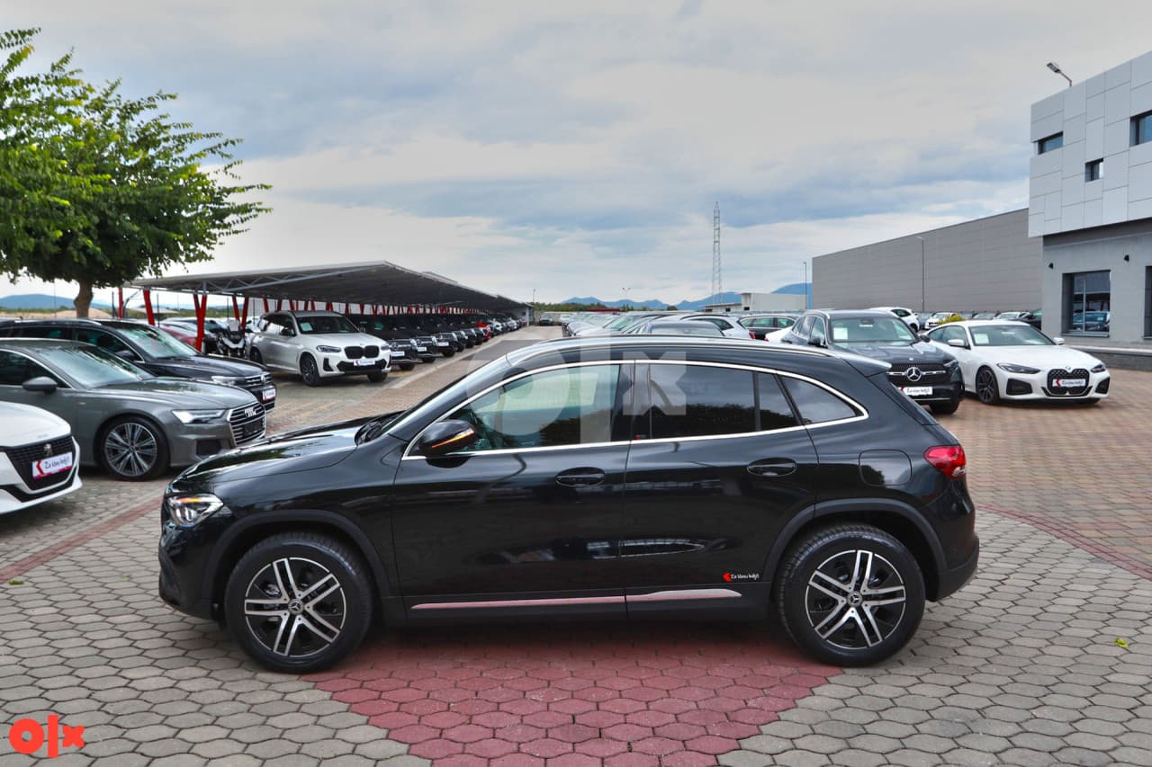 Mercedes GLA 200 D DCT 8G-Tronic URBAN PROGRESSIVE Novi model - Thumbnail 3