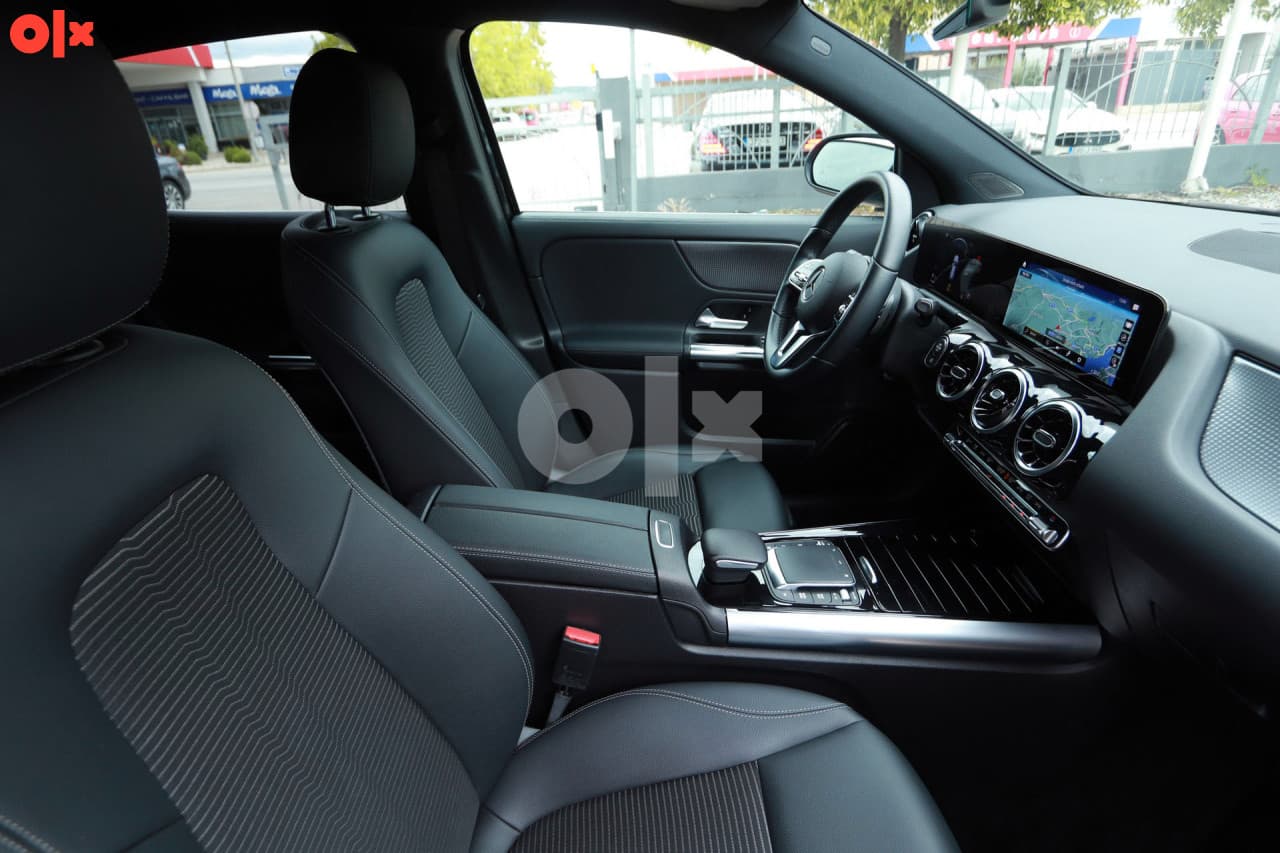 Mercedes GLA 200 D DCT 8G-Tronic URBAN PROGRESSIVE Novi model - Thumbnail 6