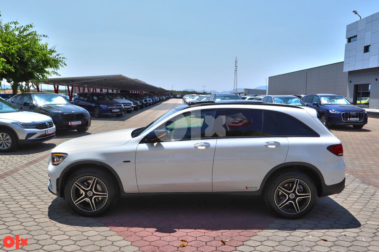 Mercedes GLC 300de 4Matic 9G NIGHT-PAKET AMG MULTIBEAM FACELIFT - Thumbnail 3