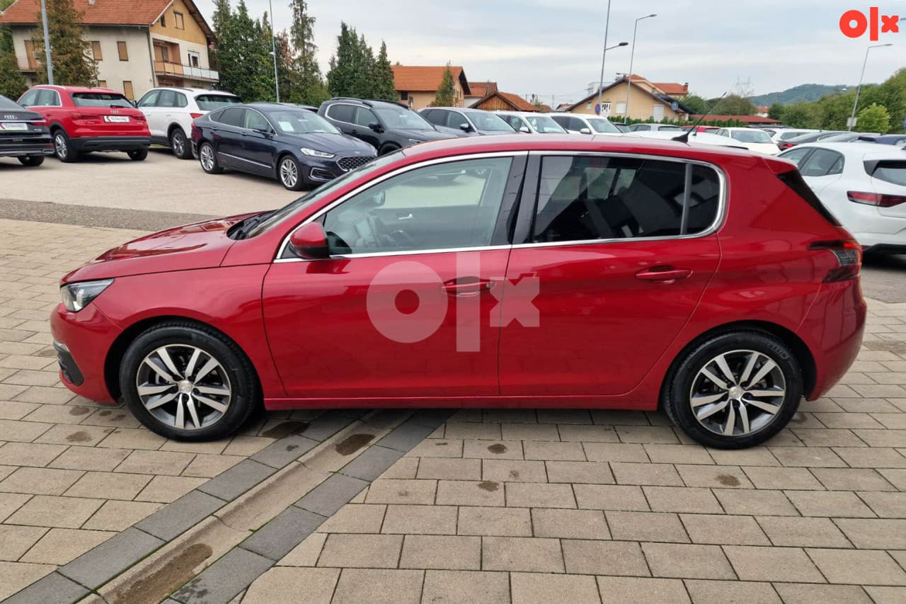Peugeot 308 BlueHDI 130 KS Tiptronik Allure Sport Full LED - Thumbnail 3