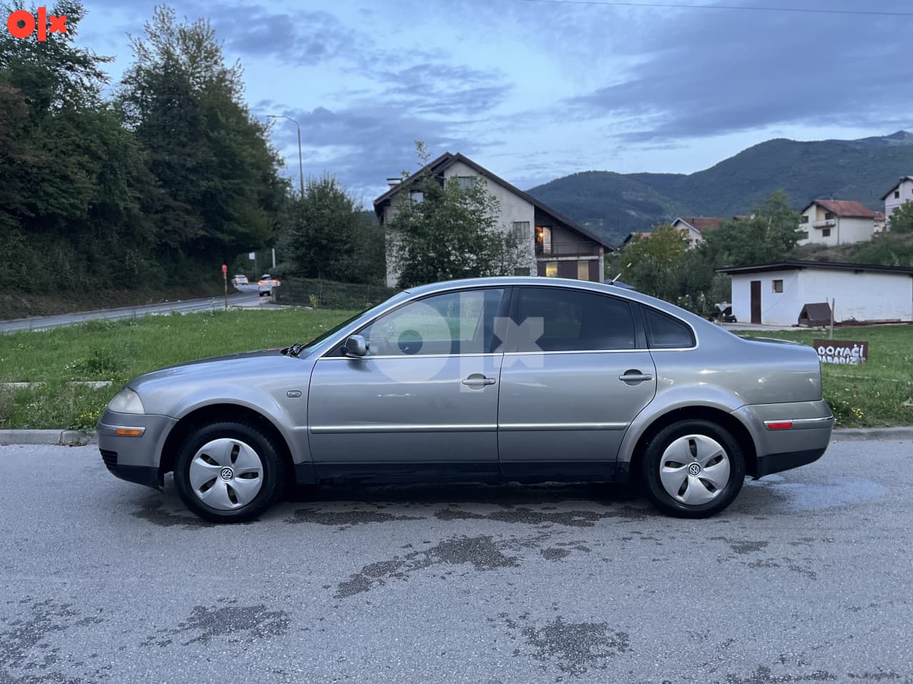 Volkswagen Passat 5+ 1.8t - Thumbnail 3