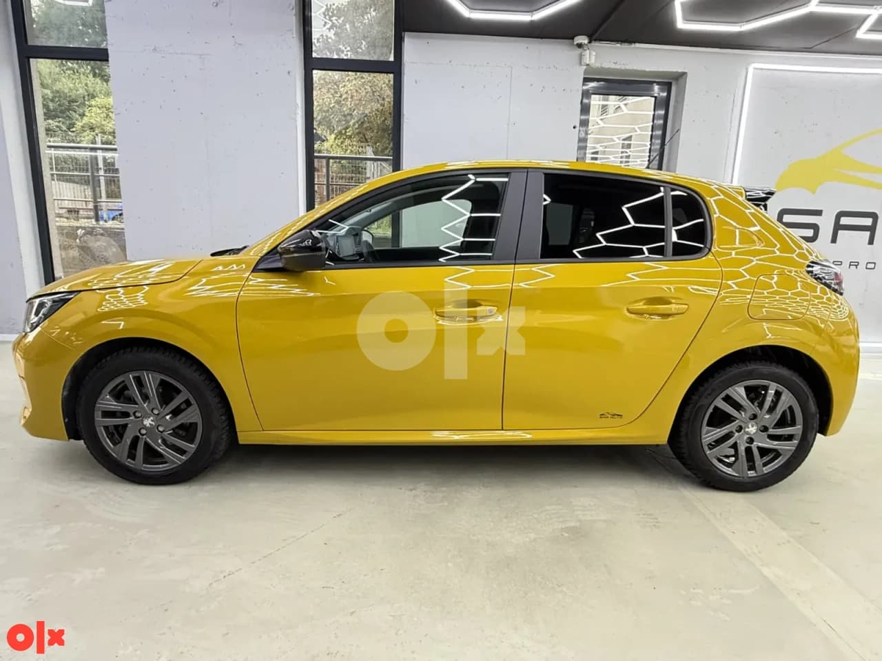 Peugeot 208 PureTech 1.2 100KS 2022 - Thumbnail 4